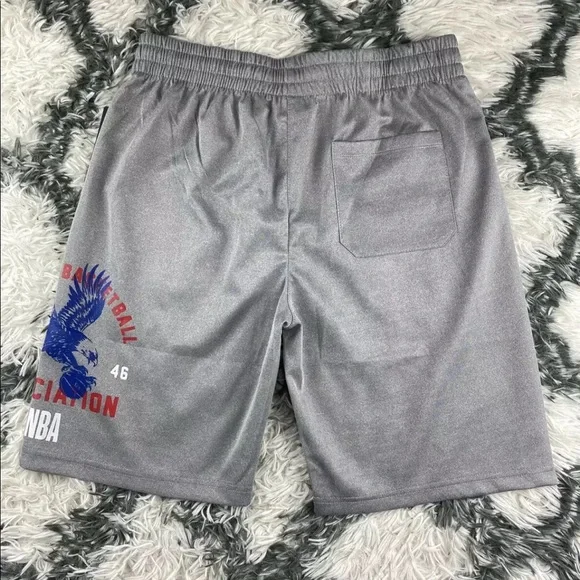 NWT NBA Men's Gray Shorts Size Large - Picture 7 of 7